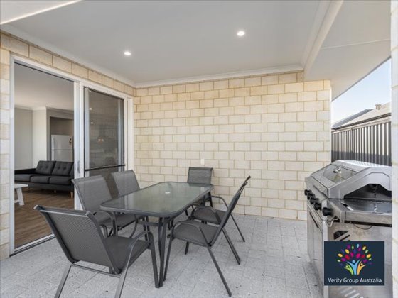 3 Bed Home In Hilbert — Home image 12