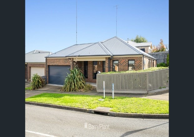 STA property next to famous beaches — Home image 4